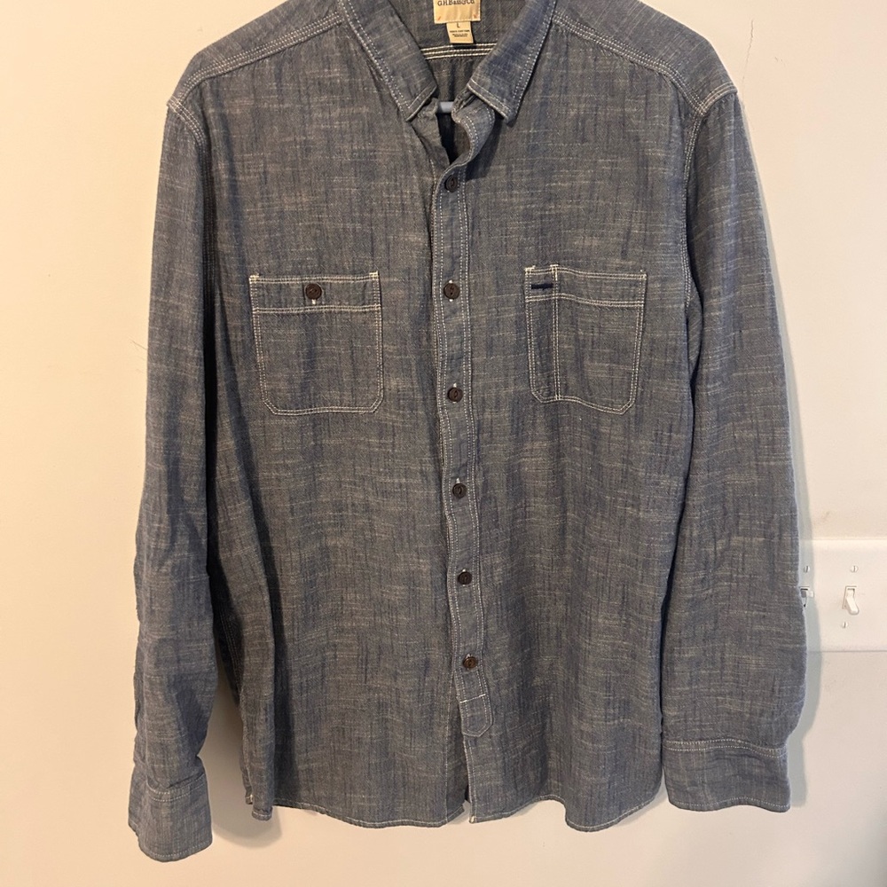 G.H. Bass & Co. Casual Blue Button Down Shirt